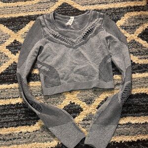Alo yoga Gray Cropped Knit workout top